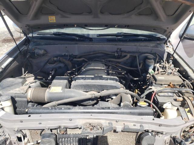 5TBBT44111S126322 - 2001 TOYOTA TUNDRA ACCESS CAB ვერცხლისფერი ფოტო 11
