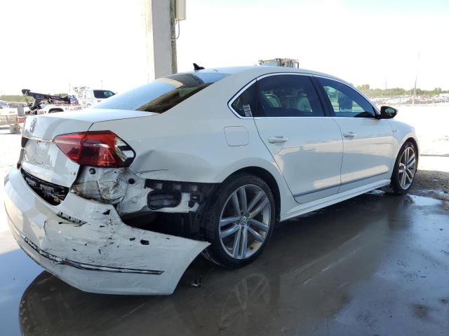 1VWDT7A30HC015194 - 2017 VOLKSWAGEN PASSAT R-LINE Weiß Foto 3