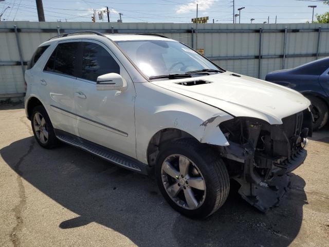 4JGBB8GB4BA694449 - 2011 MERCEDES-BENZ ML 350 4MATIC WHITE photo 4