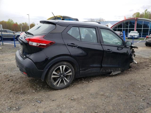 3N1CP5CU5JL537121 - 2018 NISSAN KICKS S BLACK photo 3