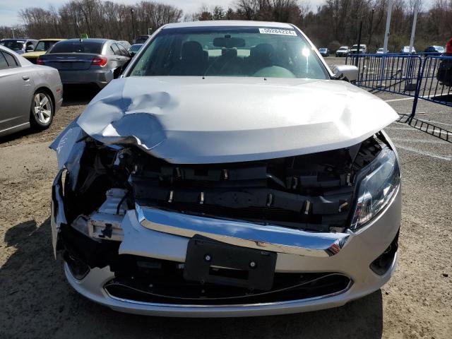 3FAHP0HA8AR227326 - 2010 FORD FUSION SE SILVER photo 5