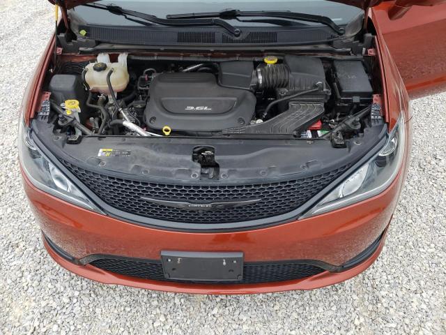 2C4RC1EG7JR204313 - 2018 CHRYSLER PACIFICA TOURING L PLUS ORANGE photo 12