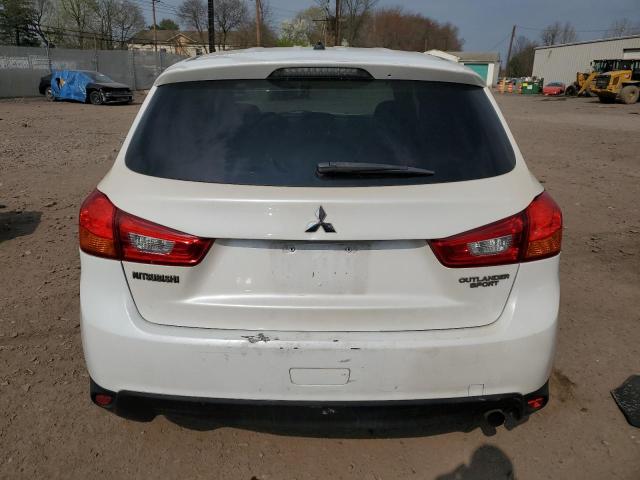 4A4AR3AU7DE012614 - 2013 MITSUBISHI OUTLANDER ES WHITE photo 6