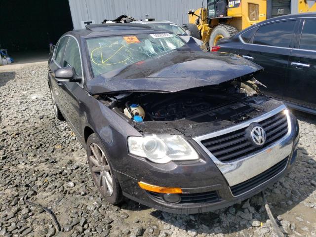 WVWJM7AN0AE102561 - 2010 VOLKSWAGEN PASSAT KOMFORT BLACK photo 4