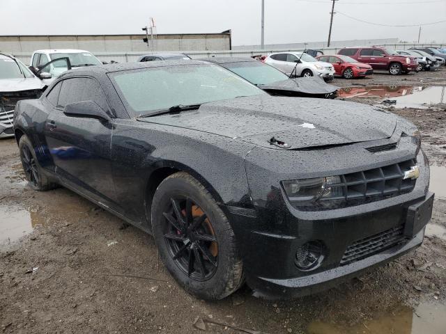 2G1FA1ED0B9137241 - 2011 CHEVROLET CAMARO LS BLACK photo 4