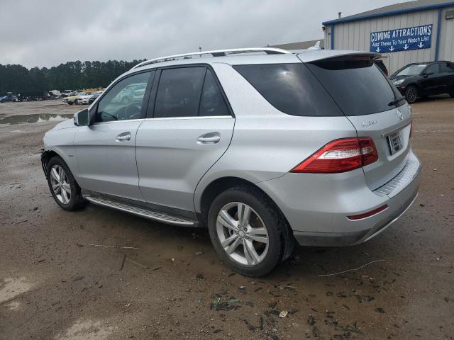 4JGDA5HB5CA009711 - 2012 MERCEDES-BENZ ML 350 4MATIC SILVER photo 2