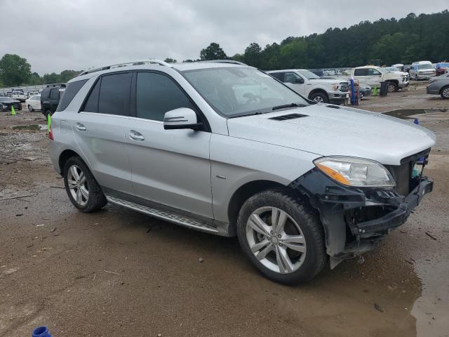 4JGDA5HB5CA009711 - 2012 MERCEDES-BENZ ML 350 4MATIC SILVER photo 4