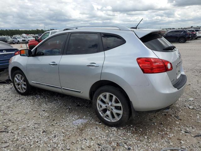 JN8AS5MT2DW003117 - 2013 NISSAN ROGUE S SILVER photo 2