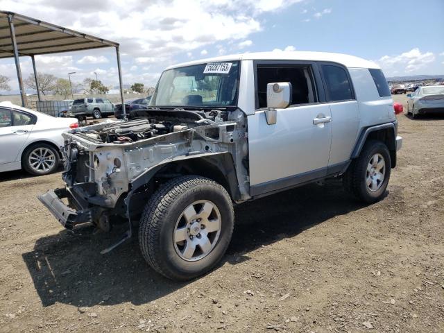 JTEBU11F670006493 - 2007 TOYOTA FJ CRUISER SILVER photo 1