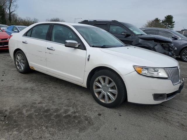 3LNHL2JC9BR767097 - 2011 LINCOLN MKZ WHITE photo 4