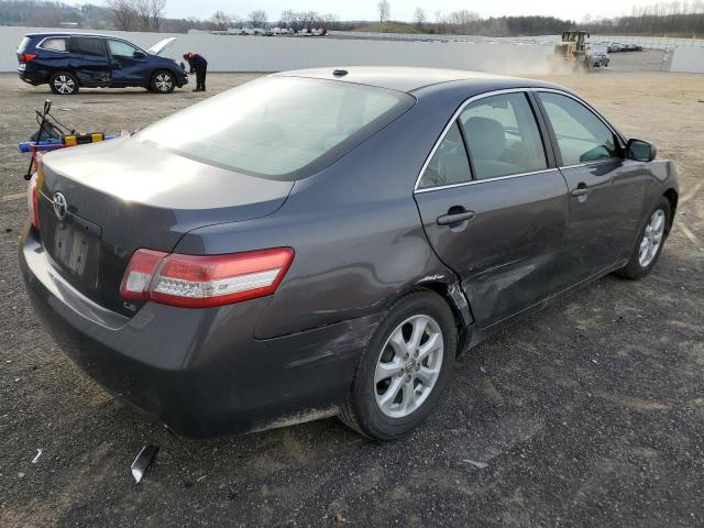 4T1BF3EK7BU721216 - 2011 TOYOTA CAMRY BASE GRAY photo 3