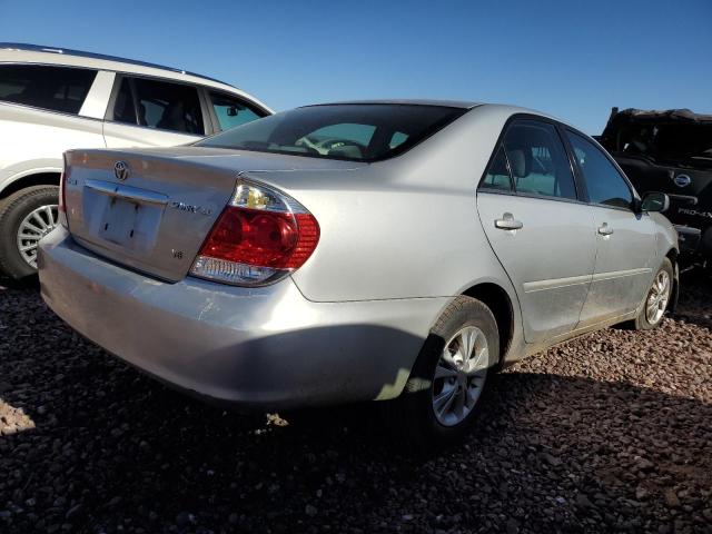 4T1BF32K75U608486 - 2005 TOYOTA CAMRY LE GRAY photo 3