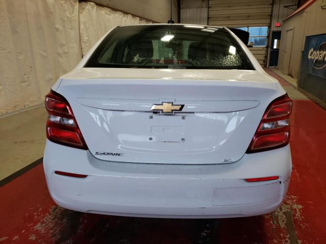 1G1JB5SGXH4143721 - 2017 CHEVROLET SONIC LS თეთრი ფოტო 6