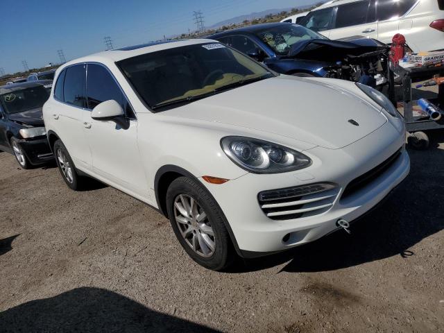 WP1AA2A21CLA03181 - 2012 PORSCHE CAYENNE WHITE photo 4