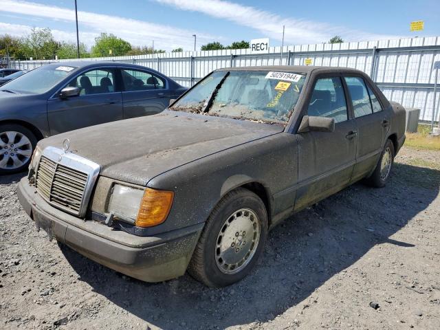 1987 MERCEDES-BENZ 300 DT, 