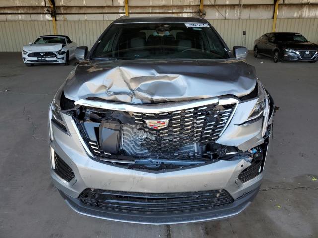 1GYKNCRS1PZ223972 - 2023 CADILLAC XT5 PREMIUM LUXURY GRAY photo 5