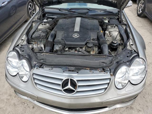 WDBSK75F33F057544 - 2003 MERCEDES-BENZ SL 500R GRAY photo 11