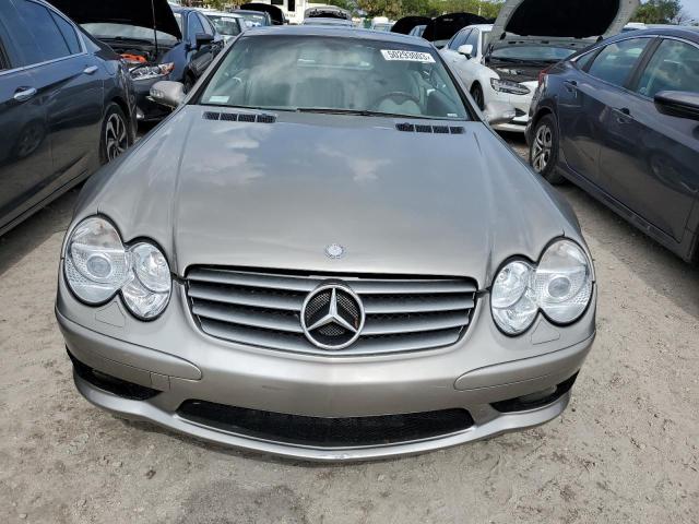 WDBSK75F33F057544 - 2003 MERCEDES-BENZ SL 500R GRAY photo 5