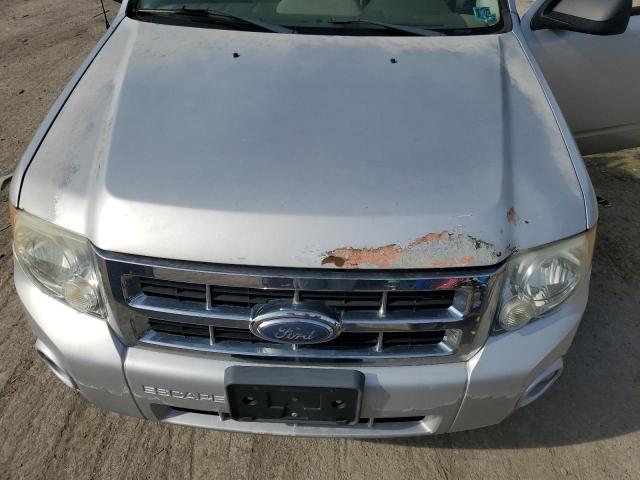 1FMCU93108KA44716 - 2008 FORD ESCAPE XLT SILVER photo 12