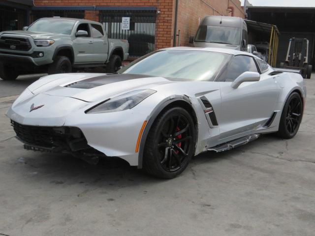 1G1YW2D7XH5101073 - 2017 CHEVROLET CORVETTE GRAND SPORT 1LT SILVER photo 2