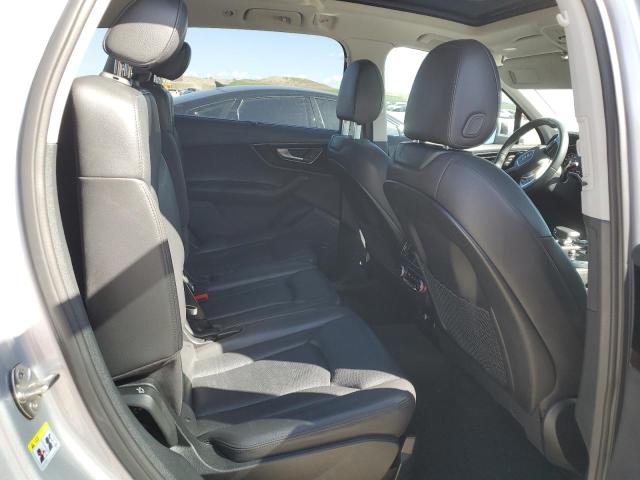 WA1VAAF72JD024463 - 2018 AUDI Q7 PRESTIGE SILVER photo 10