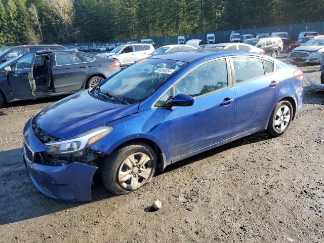 3KPFK4A73JE174788 - 2018 KIA FORTE LX BLUE photo 1