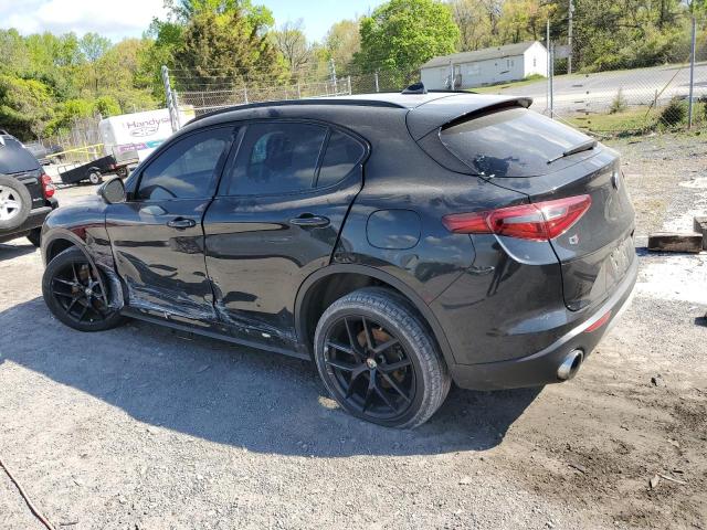 ZASFAKNN7J7B78639 - 2018 ALFA ROMEO STELVIO TI SPORT BLACK photo 2
