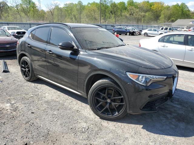 ZASFAKNN7J7B78639 - 2018 ALFA ROMEO STELVIO TI SPORT BLACK photo 4
