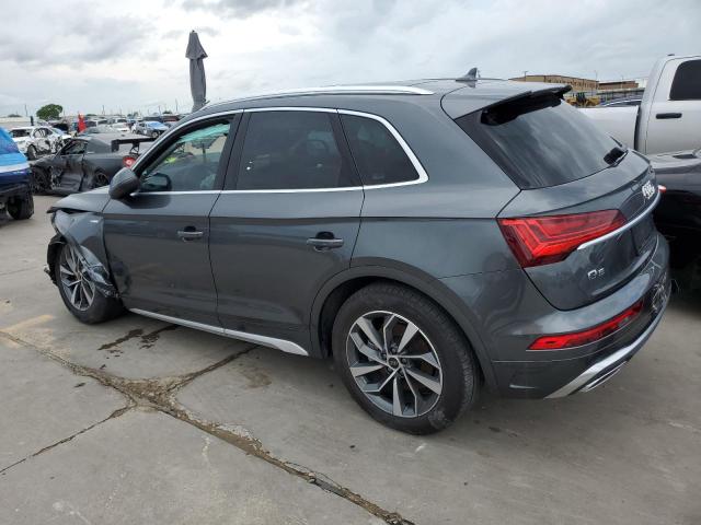 WA1GAAFY5P2154999 - 2023 AUDI Q5 PREMIUM 45 GRAY photo 2