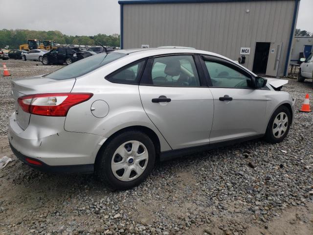 1FAHP3E21CL365676 - 2012 FORD FOCUS S SILVER photo 3