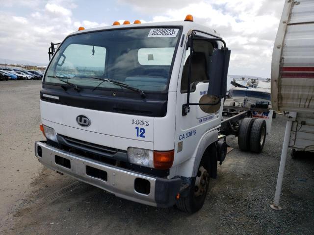 JNAUZ51J05A450232 - 2005 NISSAN DIESEL UD1400 WHITE photo 2