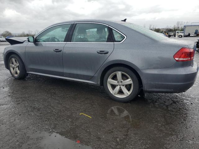 1VWBT7A3XFC008659 - 2015 VOLKSWAGEN PASSAT SE GRAY photo 2