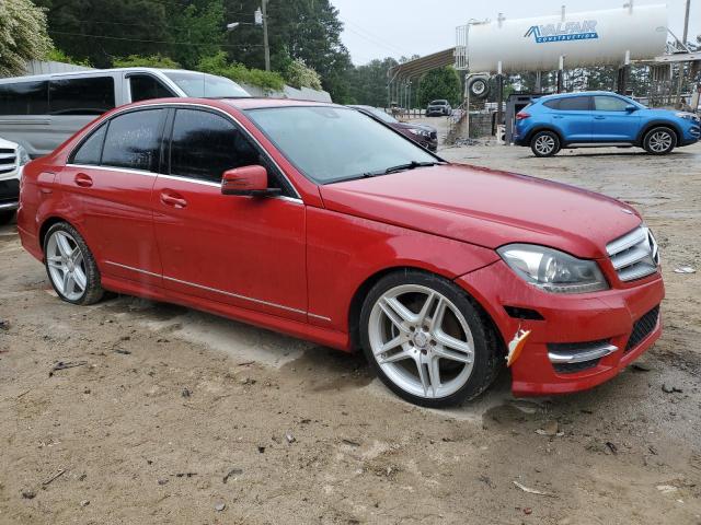 WDDGF4HB5DA780108 - 2013 MERCEDES-BENZ C 250 RED photo 4