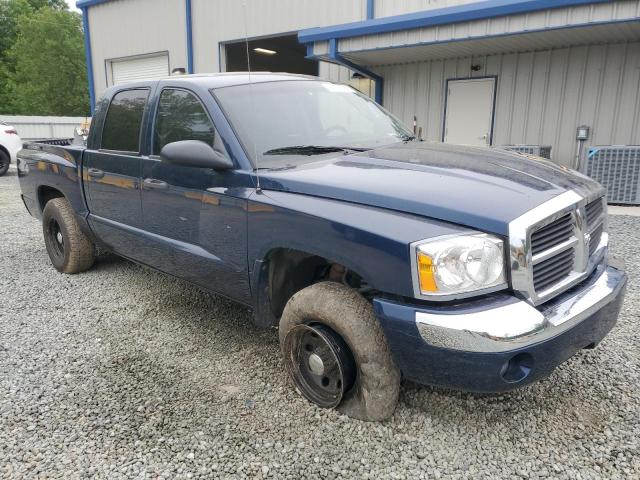 1D7HW48N45S290656 - 2005 DODGE DAKOTA QUAD SLT BLUE photo 4