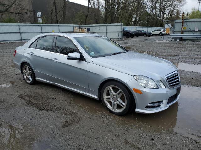 WDDHF8JB3DA694852 - 2013 MERCEDES-BENZ E 350 4MATIC SILVER photo 4