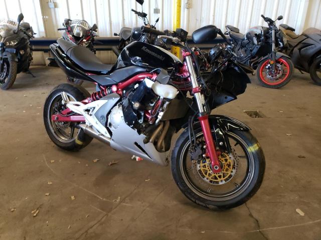 JKAEXEA116A008269 - 2006 KAWASAKI EX650 A6F BURGUNDY photo 1