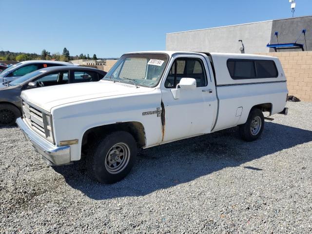 1GCEC14N8FJ136985 - 1985 CHEVROLET C10 WHITE photo 1