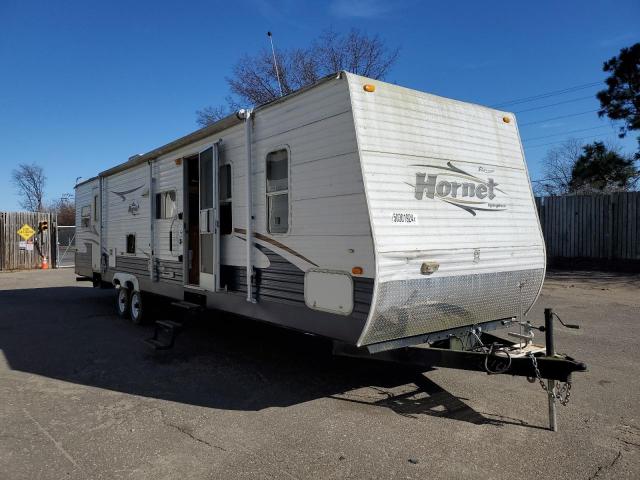 4YDT38D206E323164 - 2006 KEYSTONE HORNET WHITE photo 1