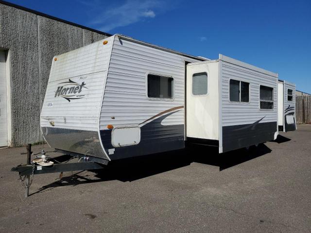 4YDT38D206E323164 - 2006 KEYSTONE HORNET WHITE photo 2