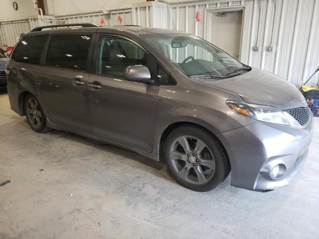 5TDXZ3DCXHS860121 - 2017 TOYOTA SIENNA SE GRAY photo 4