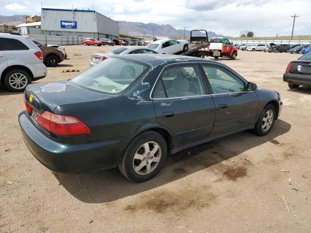 1HGCG5673YA040042 - 2000 HONDA ACCORD SE GREEN photo 3