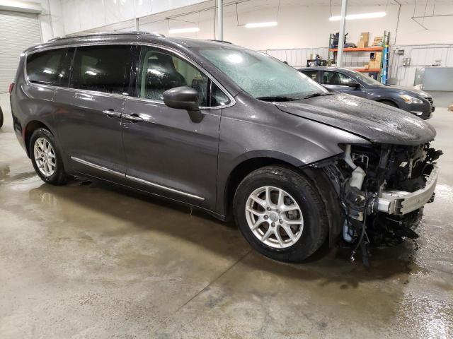 2C4RC1BG6LR285120 - 2020 CHRYSLER PACIFICA TOURING L GRAY photo 4