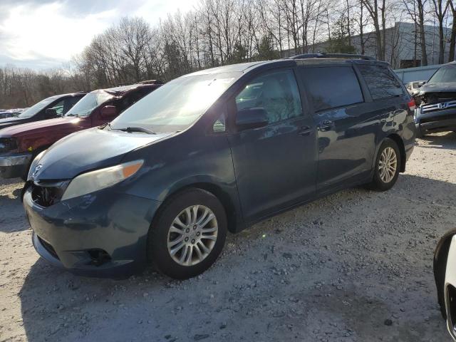 5TDYK3DC3BS037112 - 2011 TOYOTA SIENNA XLE BLUE photo 1