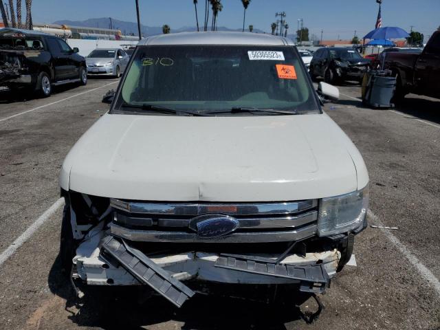 2FMGK5CC3ABA42735 - 2010 FORD FLEX SEL WHITE photo 5