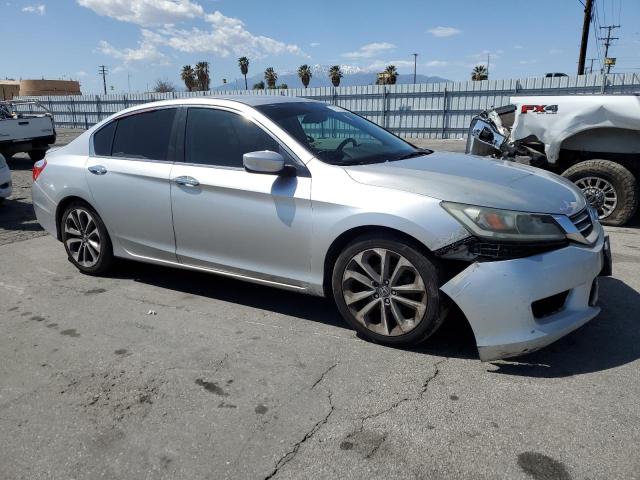 1HGCR2F5XEA256490 - 2014 HONDA ACCORD SPORT SILVER photo 4