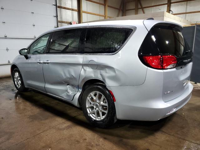 2C4RC1CG2NR235932 - 2022 CHRYSLER VOYAGER LX SILVER photo 2