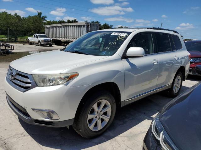 5TDZK3EH5DS101426 - 2013 TOYOTA HIGHLANDER BASE WHITE photo 1