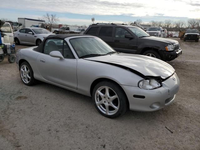 JM1NB353510214097 - 2001 MAZDA MX-5 MIATA BASE SILVER photo 4