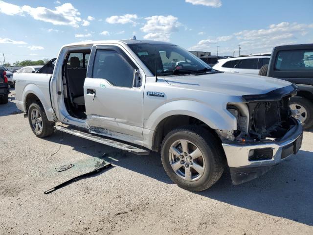 1FTEW1C50JKC51527 - 2018 FORD F150 SUPERCREW GRAY photo 4