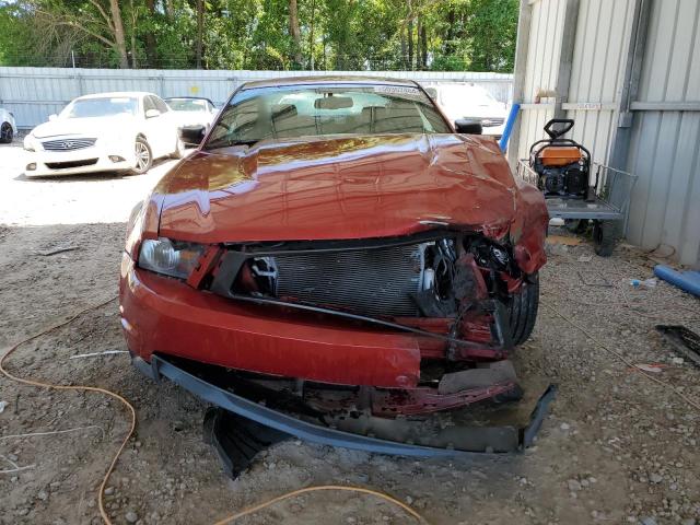 1ZVBP8CH4A5138646 - 2010 FORD MUSTANG GT RED photo 5